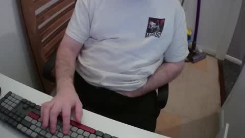 Morph online show from February 14, 2026, 8:49 pm