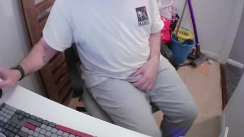 Morph online show from April 14, 2026, 7:53 pm