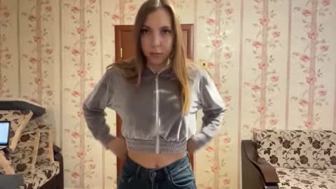 Kate online show from January 7, 2026, 12:40 pm