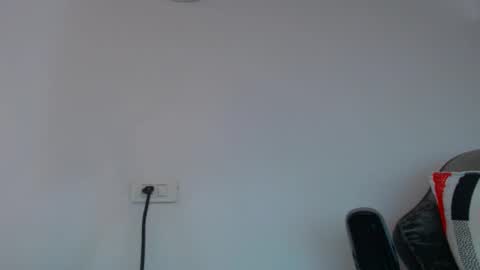 Snapshot of esteban7984068 chatting on September 24, 2025, 1:03 pm esteban online show from September 24, 2025, 1:03 pm