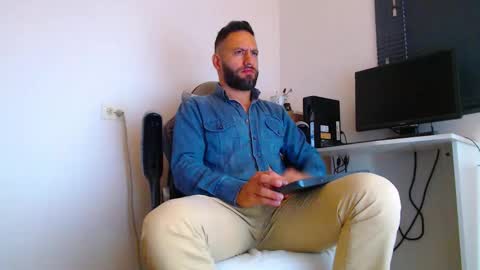 esteban online show from February 12, 2026, 1:50 pm