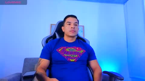 ESTEBAN online show from April 15, 2026, 10:55 am