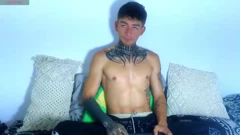 Esteban independent model online show from June 23, 2026, 4:27 pm