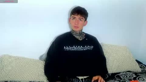 Esteban independent model online show from July 6, 2026, 11:51 pm