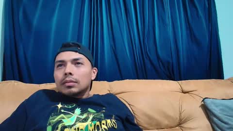 Esteban online show from December 22, 2025, 6:43 am