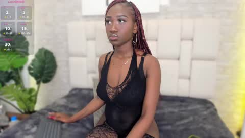 estefany online show from February 26, 2025, 11:30 am