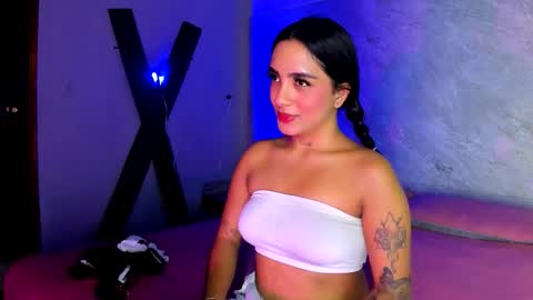 Stefy online show from October 3, 2025, 4:09 am