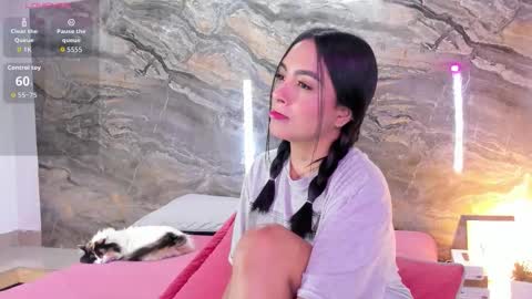 Snapshot of estefy_gomez1 chatting on March 9, 2026, 12:20 pm Stefy online show from March 9, 2026, 12:20 pm