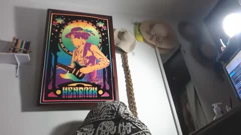 Snapshot of estelamaris1 chatting on December 12, 2024, 12:38 am estelamaris online show from December 12, 2024, 12:38 am