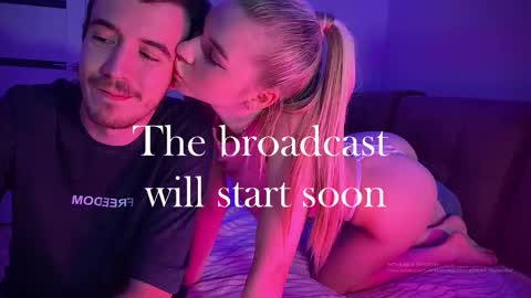 Snapshot of ester_vixen chatting on December 21, 2025, 5:09 pm Ester online show from December 21, 2025, 5:09 pm