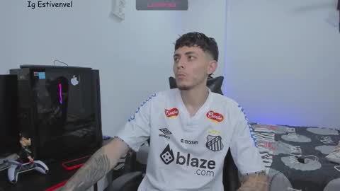 estivenvel online show from March 9, 2026, 10:58 pm