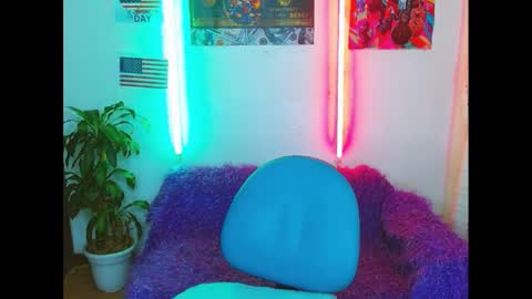 JORDAN online show from February 4, 2025, 7:51 am