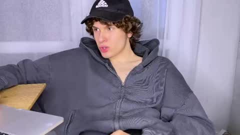 Alex online show from May 6, 2026, 5:51 pm