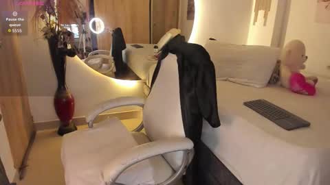 AmberDisny online show from January 15, 2026, 7:28 pm