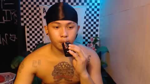 im esward tynn online show from November 12, 2025, 4:57 am