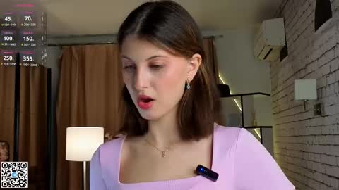 Elsa online show from September 26, 2025, 6:12 pm