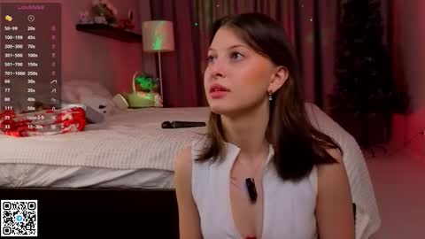 Elsa online show from December 13, 2025, 7:53 pm