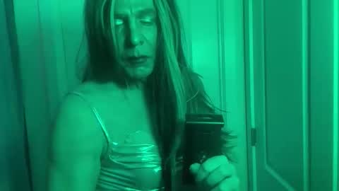 Snapshot of ethan_astrid chatting on May 16, 2026, 8:18 pm Bustedpussy online show from May 16, 2026, 8:18 pm