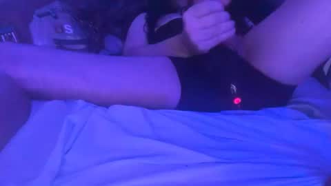 Snapshot of ethan_astrid chatting on July 15, 2026, 6:29 am Bustedpussy online show from July 15, 2026, 6:29 am
