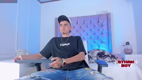 Ethan online show from November 29, 2025, 9:40 pm