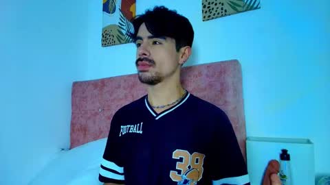 ethan  online show from January 13, 2026, 3:23 am