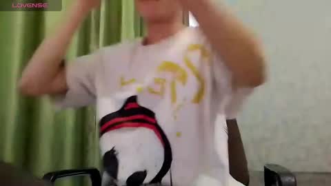 Ethan online show from April 28, 2026, 5:34 am