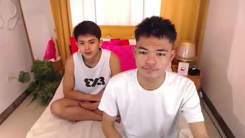 ethan_lauren online show from May 29, 2026, 5:27 am