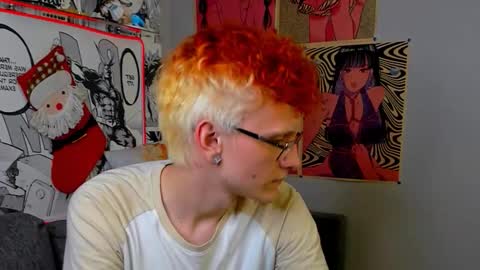 Snapshot of ethan_miltons chatting on December 16, 2025, 3:28 pm Ethan online show from December 16, 2025, 3:28 pm