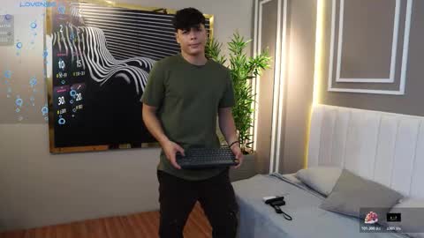 ethan_occonor online show from November 9, 2025, 4:49 pm