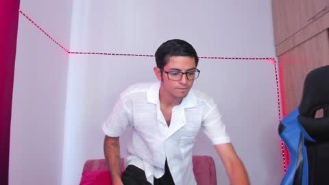 ETHAN SAI online show from December 6, 2024, 5:11 pm