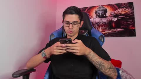 ETHAN SAI online show from February 25, 2025, 6:09 pm