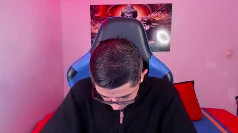 ETHAN SAI online show from November 25, 2025, 4:34 am