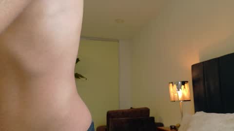 Joan online show from November 11, 2025, 3:06 am