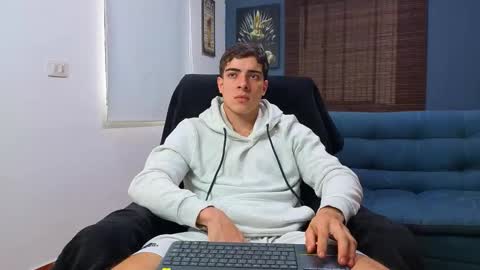 Snapshot of ethangreey1 chatting on March 27, 2026, 5:34 pm ethangreey1 online show from March 27, 2026, 5:34 pm