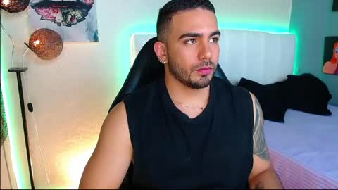 Ethan online show from May 26, 2026, 9:00 pm