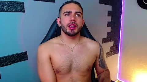 Snapshot of ethanhairy chatting on June 29, 2026, 7:03 pm Ethan online show from June 29, 2026, 7:03 pm