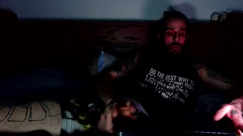 Snapshot of etherless86 chatting on April 4, 2026, 9:40 am Etherless online show from April 4, 2026, 9:40 am