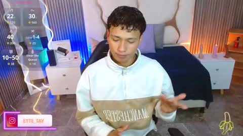 Snapshot of ette_tay chatting on November 15, 2025, 9:21 pm ette online show from November 15, 2025, 9:21 pm