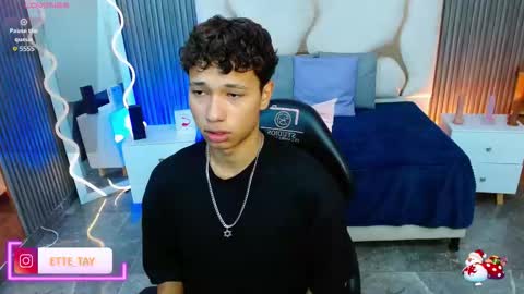 Snapshot of ette_tay chatting on November 24, 2025, 4:34 am ette online show from November 24, 2025, 4:34 am