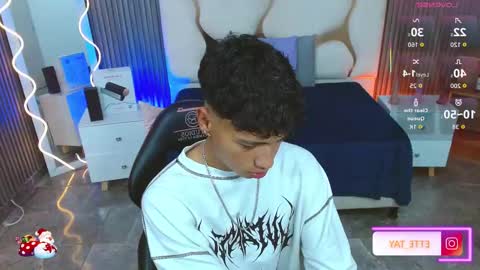 Snapshot of ette_tay chatting on December 4, 2025, 4:22 am ette online show from December 4, 2025, 4:22 am