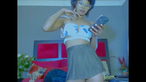 eva4him831 online show from September 24, 2025, 1:09 am