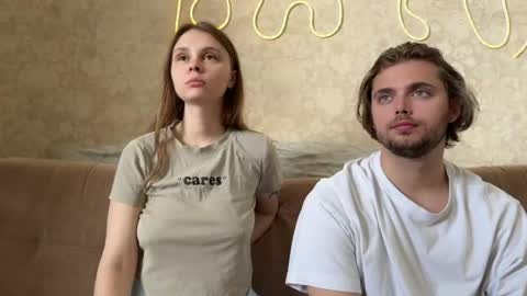 Eva Calvin online show from May 26, 2026, 5:03 am