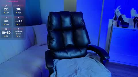 Eva online show from October 8, 2025, 1:25 am