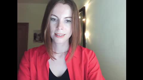 Eva online show from October 2, 2025, 8:38 pm