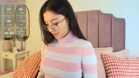 Evaa Depp online show from December 11, 2024, 10:25 am