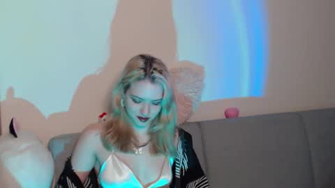 Snapshot of eva_foxxxyy chatting on February 20, 2026, 1:22 pm Eva Foxxxyy online show from February 20, 2026, 1:22 pm