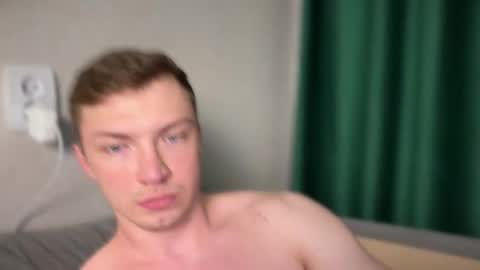 Eva and Iron online show from February 1, 2026, 7:34 pm