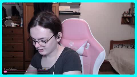 Gamer Katt online show from February 15, 2025, 10:22 am