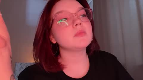 eva_kittenn online show from February 19, 2026, 12:45 pm