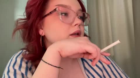 Snapshot of eva_kittenn chatting on May 21, 2026, 1:40 pm eva_kittenn online show from May 21, 2026, 1:40 pm